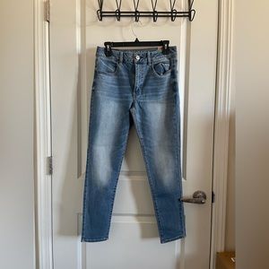 American Eagle High RiseSuper Stretch Jegging size 8 nwt